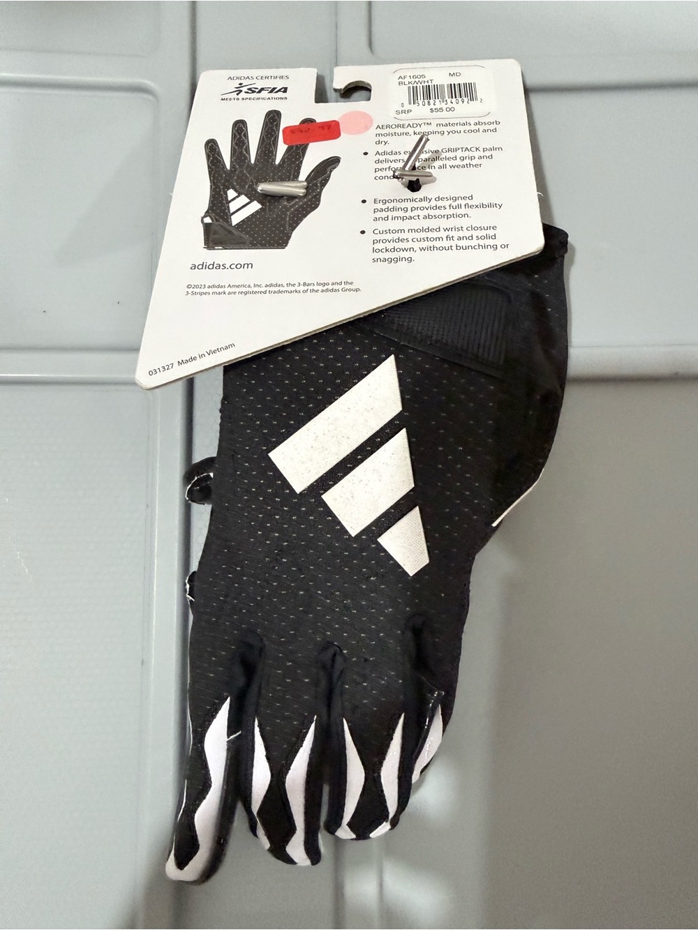 adidas Black and White Men's Grip Gloves